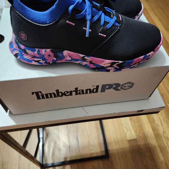 Timberland Kids Black and Blue Sneakers with Pink Accents - Picture 4 of 8